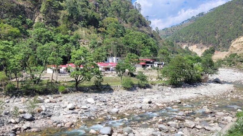 ホテル Mountmemory , Barkot Yamunotri