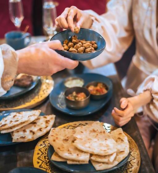 호텔 Oroom Persia   Role Play For Couples In Brno