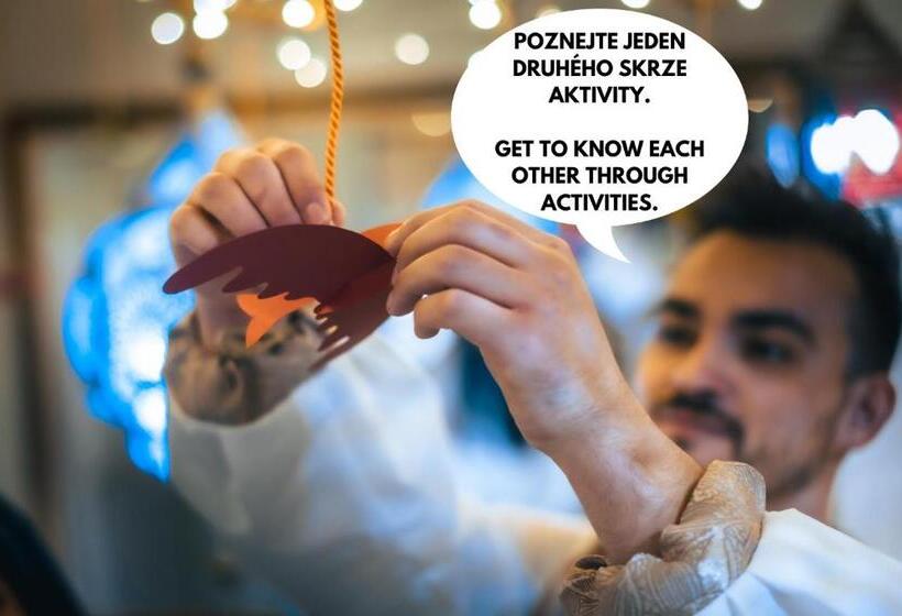 호텔 Oroom Persia   Role Play For Couples In Brno