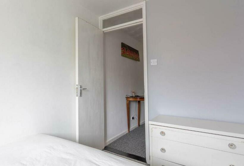 펜션 10 Min To Citycentre R3