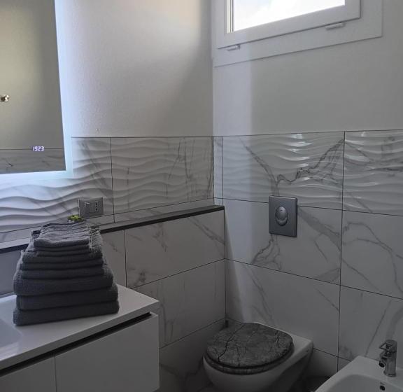 پانسیون La Famiglia Tripla