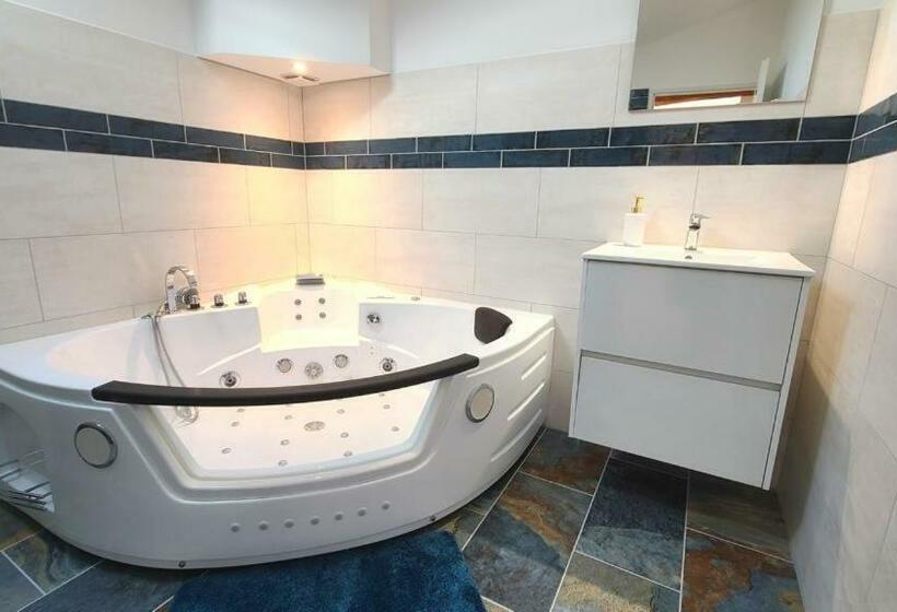 פנסיון La Grange ô Bien être