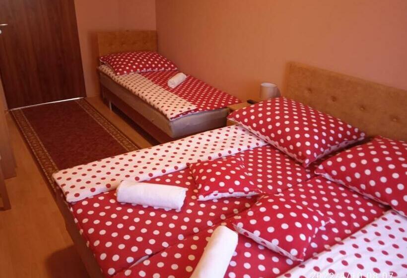 ペンション örségkapuja Vendégház