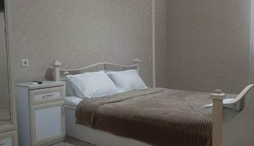 Majatalo Rubenyan Guest House