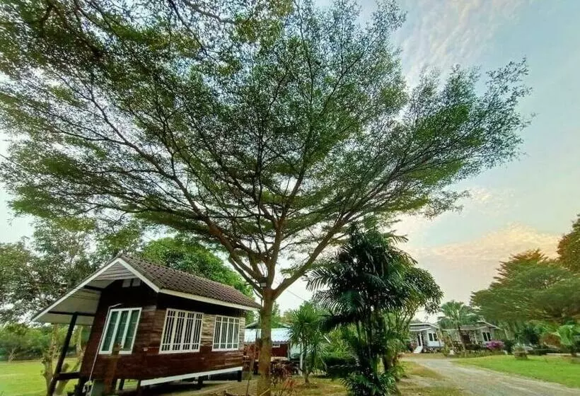 Lomakeskus ผาผึ้ง Neverland