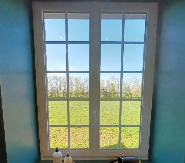 Aamiaismajoitus (B&B) Manoir De Pierreville