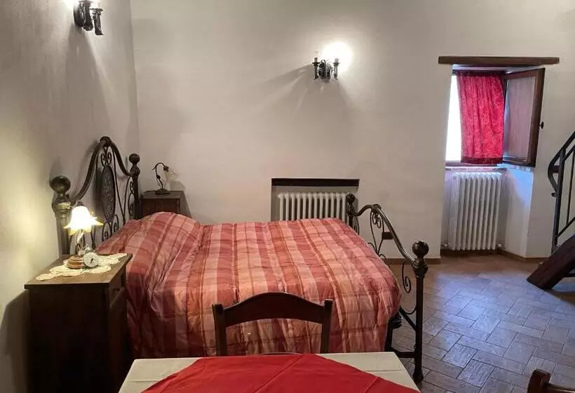 هتل Agriturismo Antico Castagno