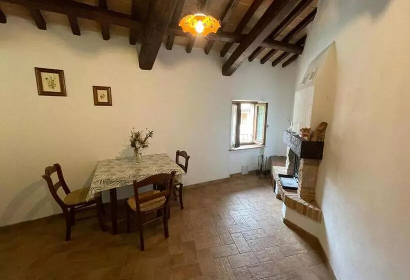 هتل Agriturismo Antico Castagno