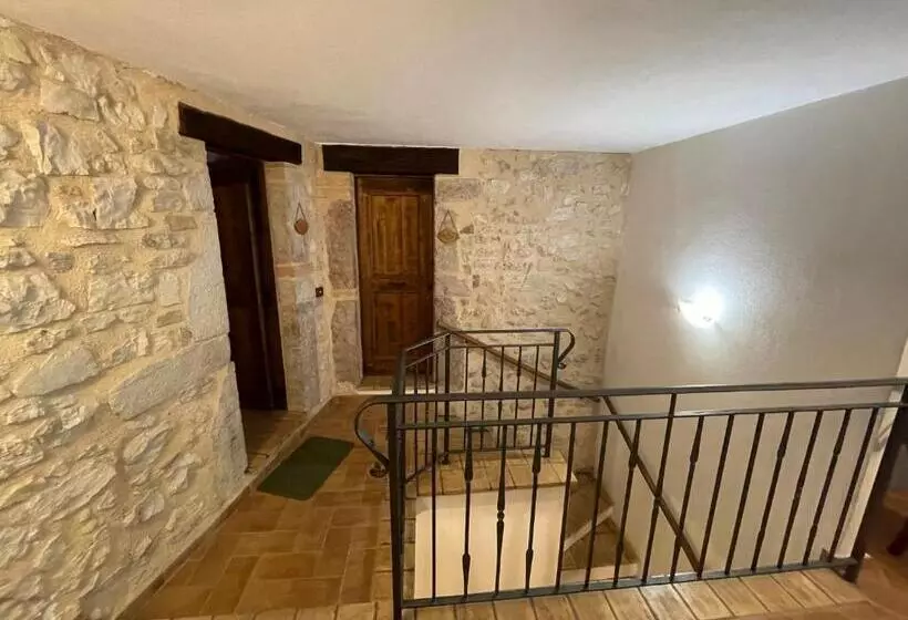 هتل Agriturismo Antico Castagno