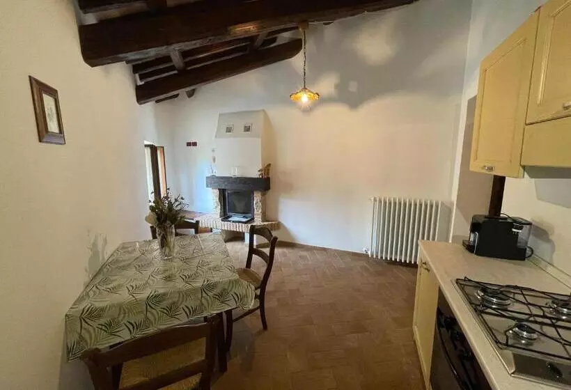 هتل Agriturismo Antico Castagno