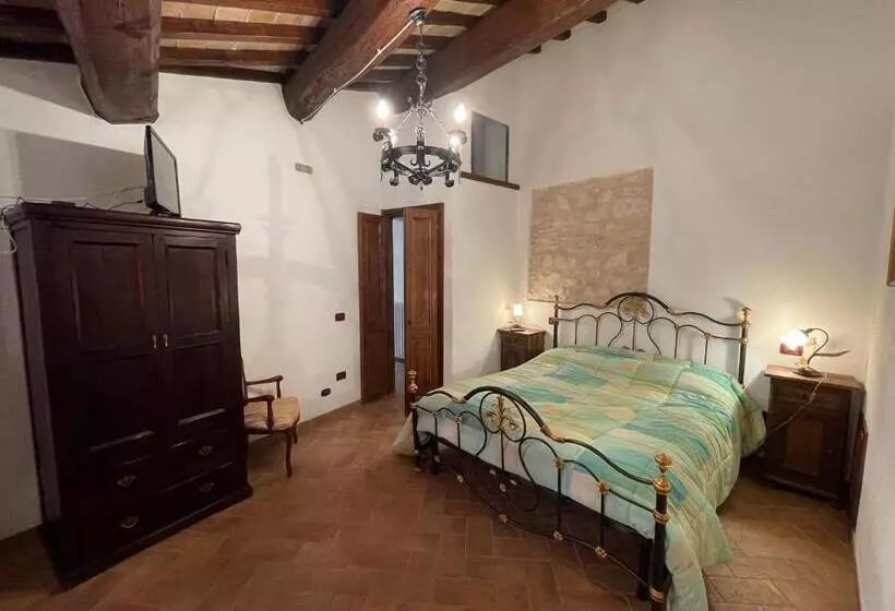 هتل Agriturismo Antico Castagno