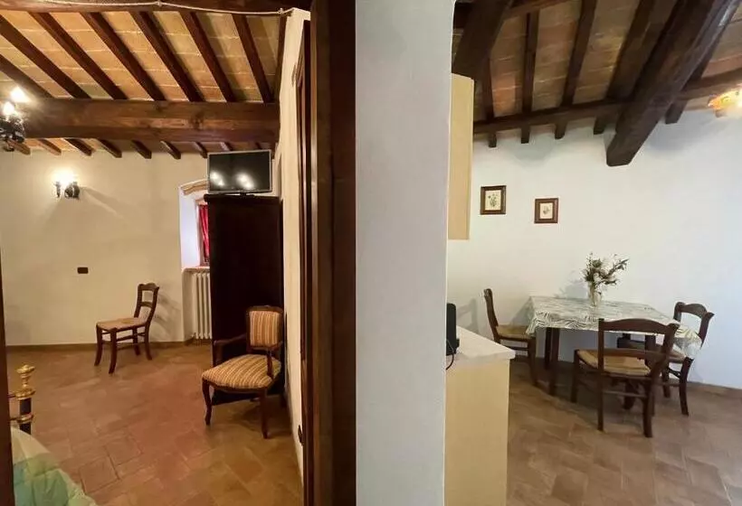 هتل Agriturismo Antico Castagno