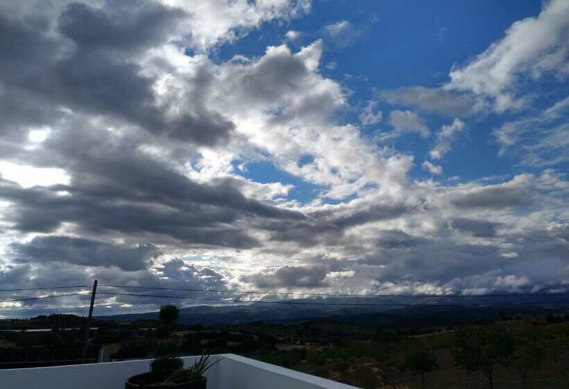 فندق Apolinário