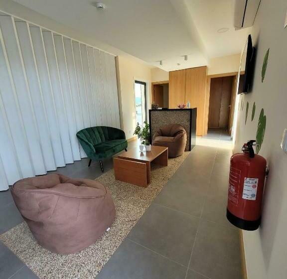 فندق Apolinário