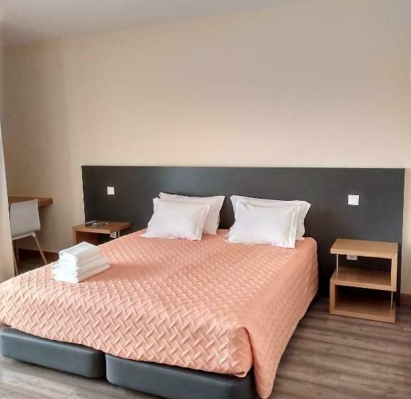 فندق Apolinário