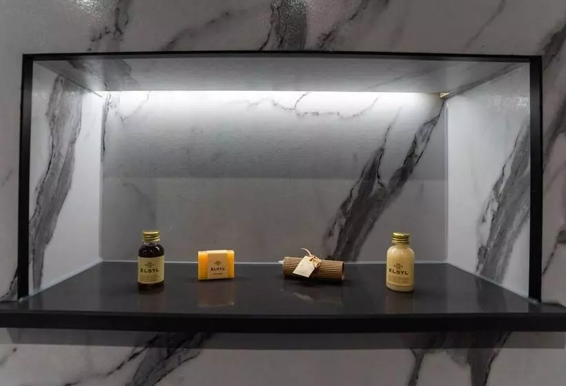 ホテル The Swan Inn