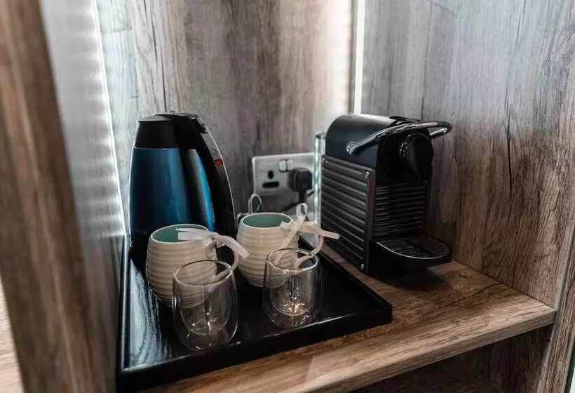 ホテル The Swan Inn