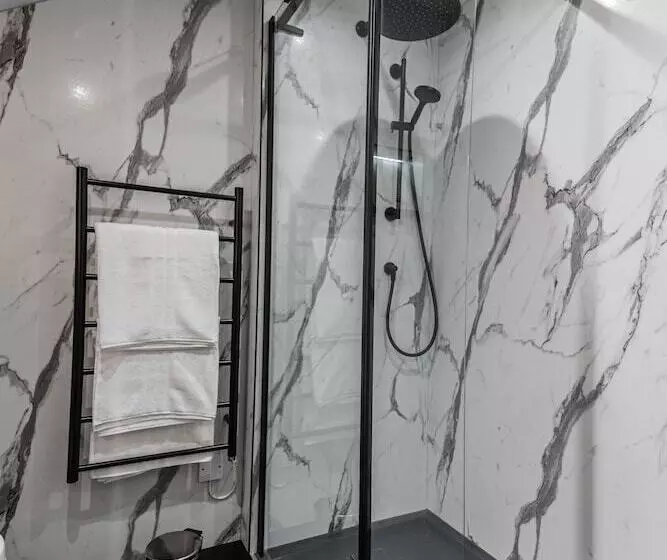 ホテル The Swan Inn