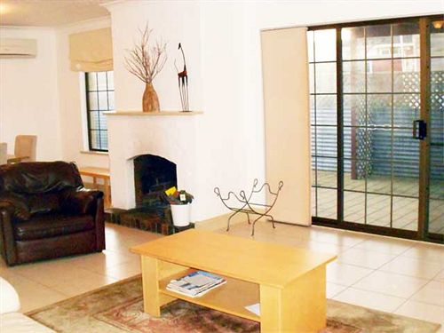 Arches Spa Apartments/patsy Ryan Cottage