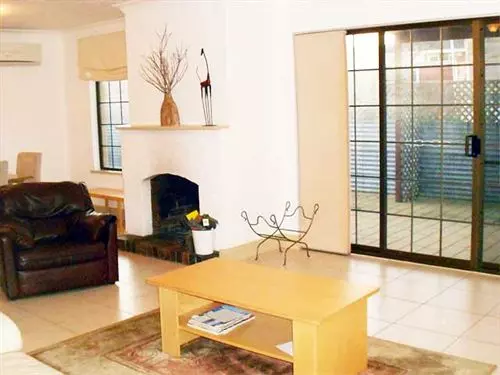 Arches Spa Apartments/patsy Ryan Cottage