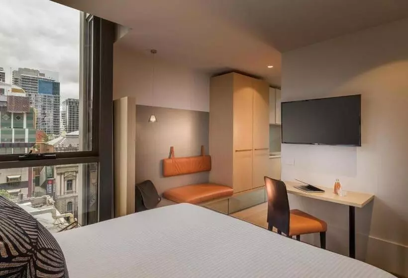 Brady Hotels Central Melbourne