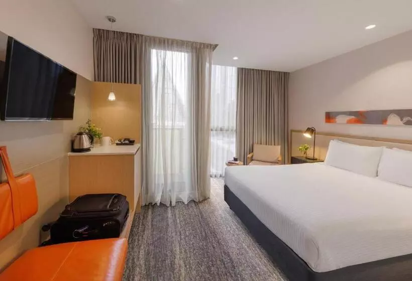 Brady Hotels Central Melbourne