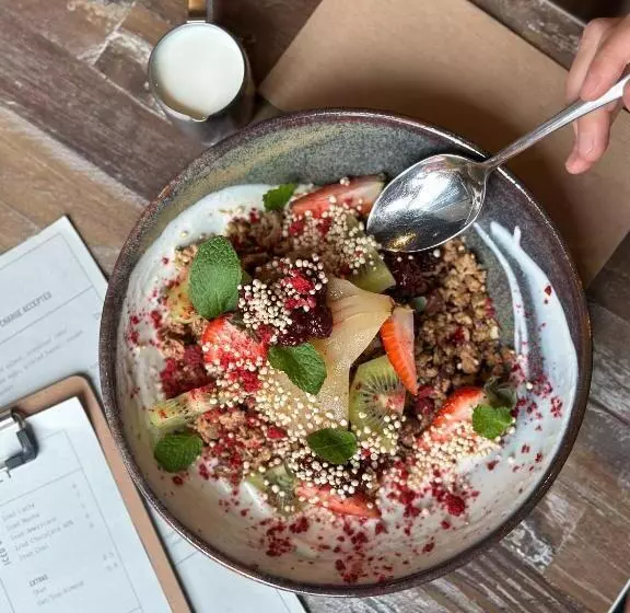 Brady Hotels Central Melbourne