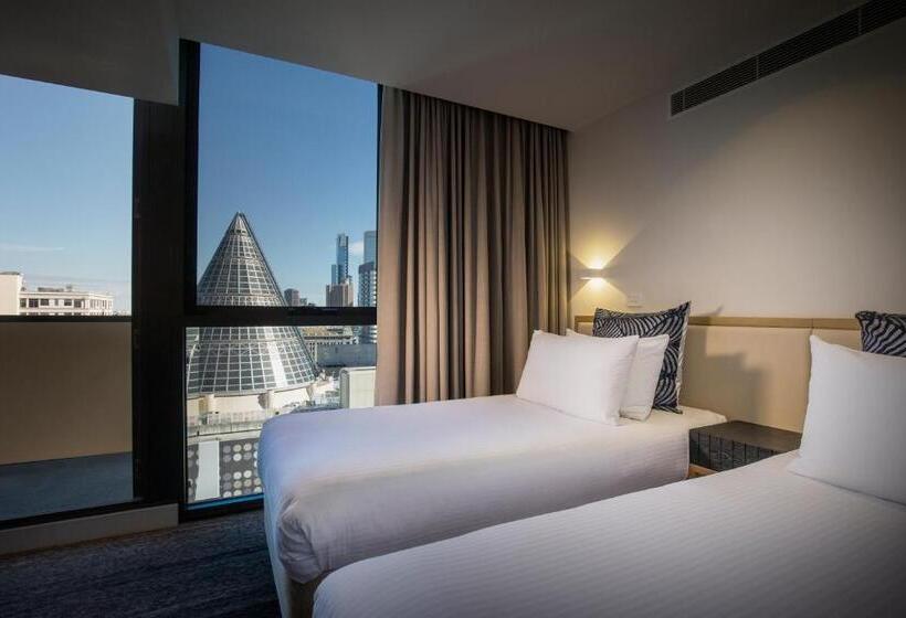 Brady Hotels Central Melbourne