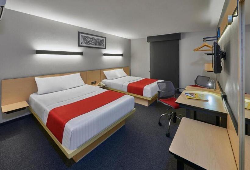 فندق City Express By Marriott Monterrey Norte