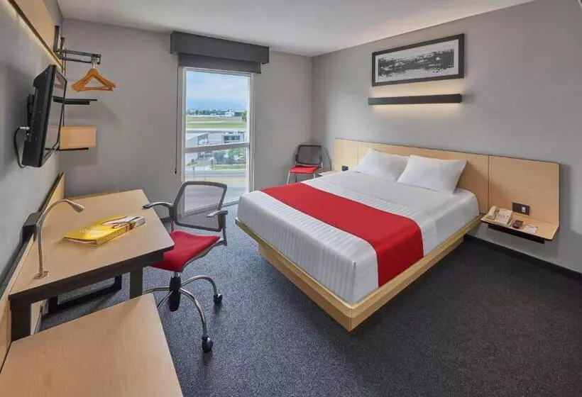 فندق City Express By Marriott Monterrey Norte