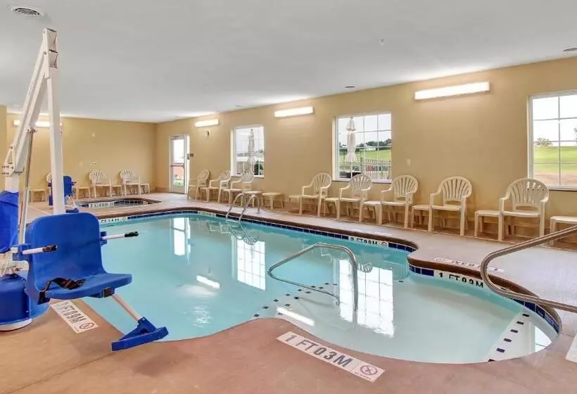 Cobblestone Hotel & Suites   Waynesboro