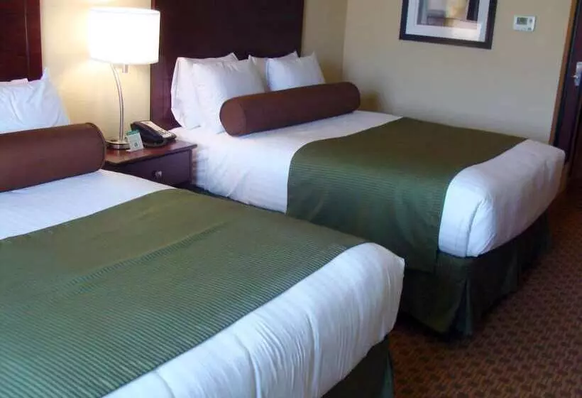 Cobblestone Hotel & Suites   Waynesboro