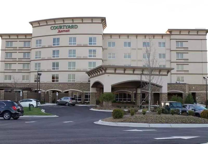 Otel Courtyard By Marriott Asheville Airport