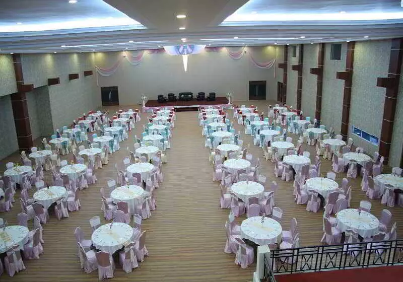 هتل Excel Capital