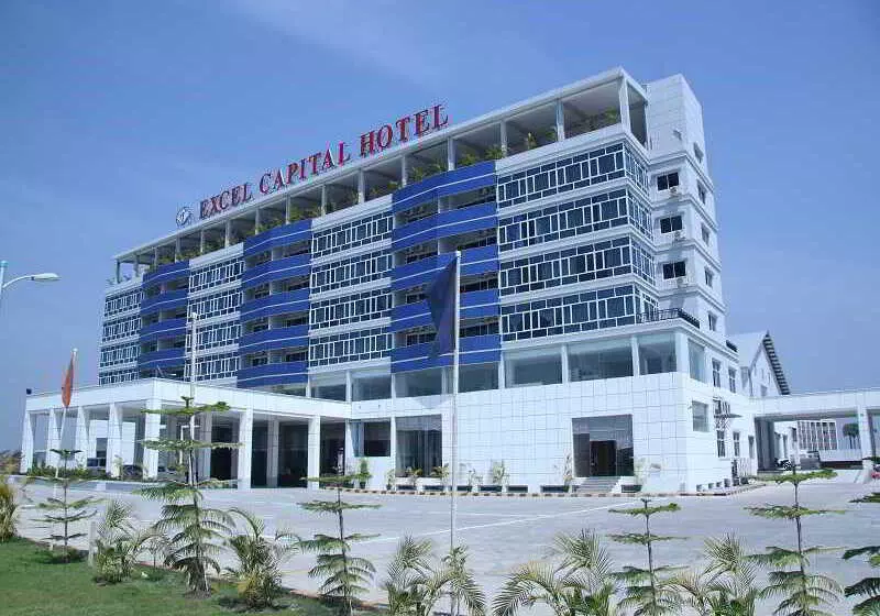 هتل Excel Capital