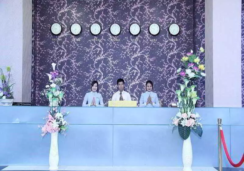 هتل Excel Capital