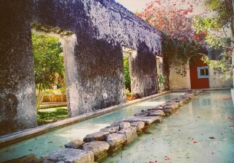 Отель Hacienda Sacnicte