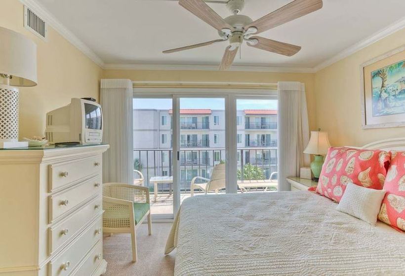 Hotel Hodnett Cooper's Beach Club