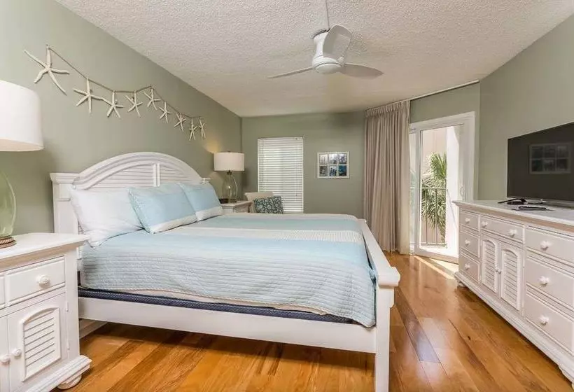 ホテル Hodnett Cooper's Beach Club