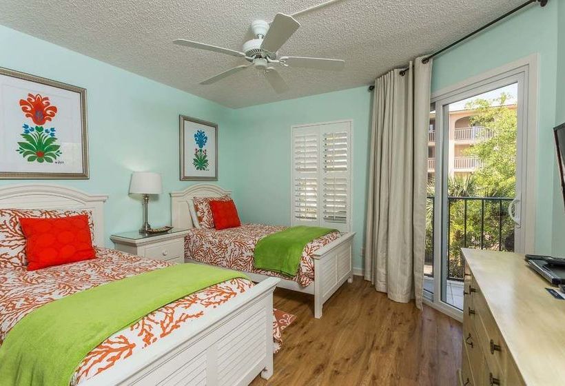 Hotel Hodnett Cooper's Beach Club