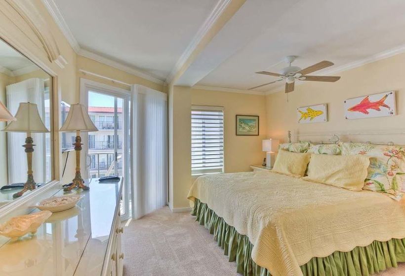 Hotel Hodnett Cooper's Beach Club