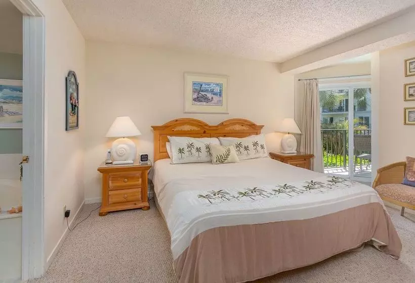 ホテル Hodnett Cooper's Beach Club