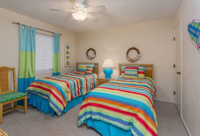 Hotel Hodnett Cooper's Beach Club