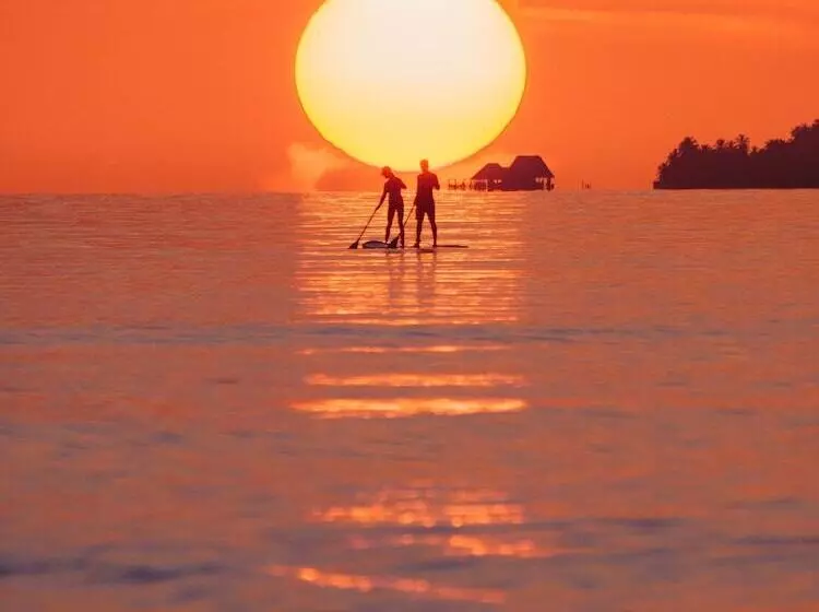 هتل Kandolhu Maldives