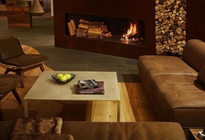 Montana Lodge & Spa, By R Collection Hotels