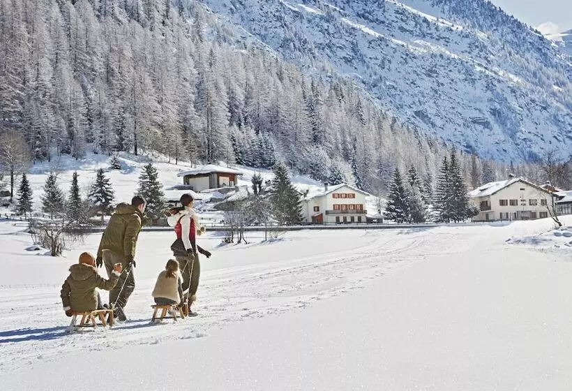 Montana Lodge & Spa, By R Collection Hotels