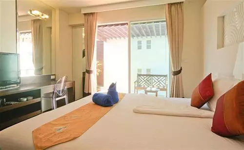 Szálloda Nirundorn Resort Chaam