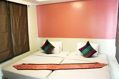 Szálloda Nirundorn Resort Chaam