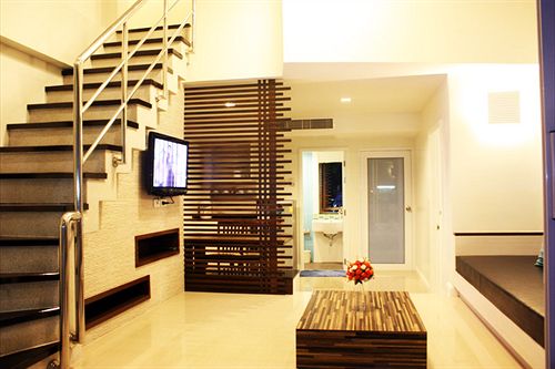 בית מלון כפרי Nirundorn Resort Chaam