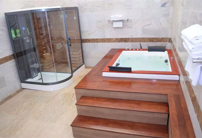 هتل Royal President